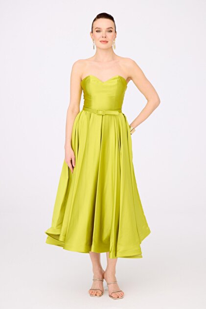 pistachio green prom dress 2026 Short Emerald Green Homecoming Dresses Tighted with Beaded Black / US4