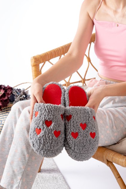 Women's Plush Heart House Slippers Plush House Slippers Guest Slippers Bundle Slippers