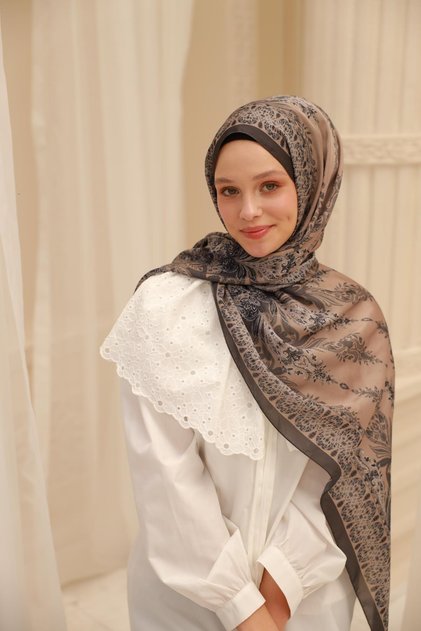 Velina Shawl 431001 -04
