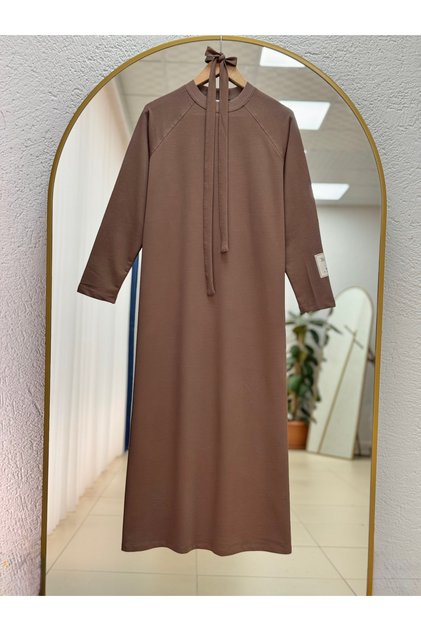Amine Sleeve Label Detailed Dress-Eu2400 Earth