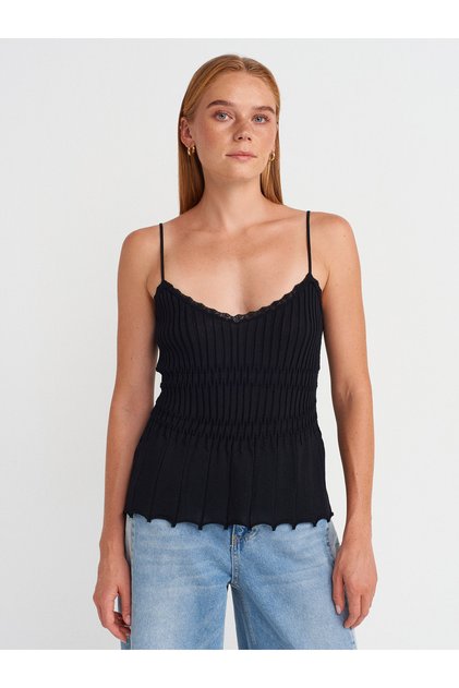 10792 Thin Textured Knitwear Blouse with Strap-Black