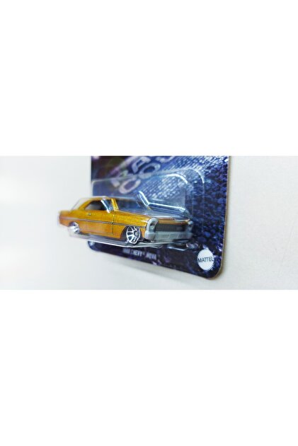 HOT WHEELS - 1966 Chevy Nova ( Fast and Furious - Racing Course
