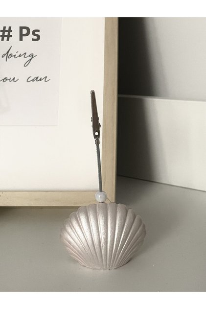 Oyster Note Holder Note Holder / Note Holder