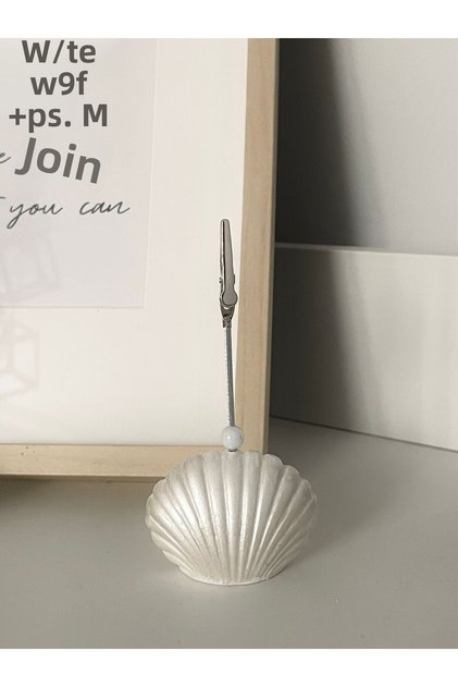 Oyster Note Holder Note Holder / Note Holder