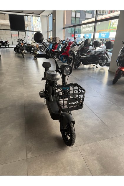 TWISTER 249 Watt Elektrikli Motor Siyah