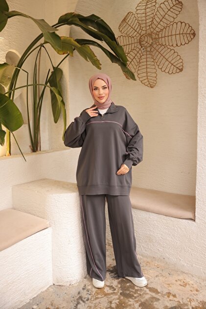 Wovi Moda Women's Hijab Tracksuit Set Double Suit Zippered Collar