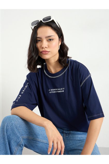 Oversized Overlock Seam Detail Printed T-Shirt
