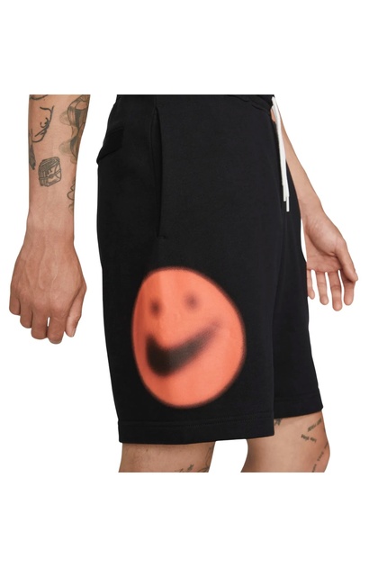 nike world tour pack graphic shorts in black