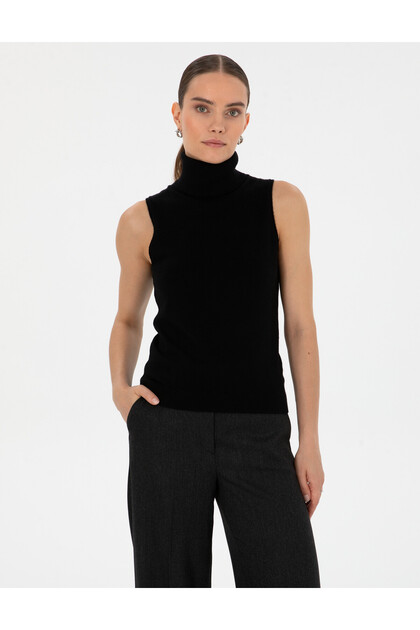 Siyah Slim Fit Balıkçı Yaka Kazak 50316336-VR046