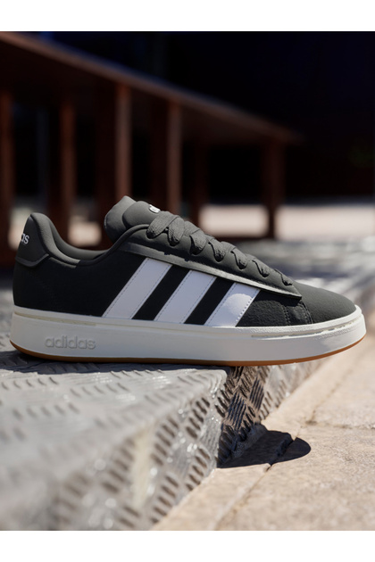 Grand Alpha 00s Shoes