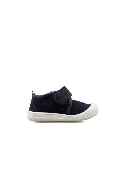 Anka Kids Sneaker Shoes