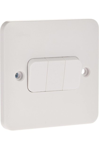 GGBL1032 Lisse Plate Switch, 3 Gang, 2 Way, 10AX, White