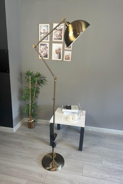 Eskitme Metal 3 Yerden Ayarlı 3 Mafsallı Modern Lambader E27 Duy 175 cm Yükseklik