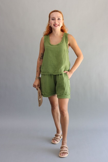 Women's Muslin Fringed Shorts Cross Crop Set