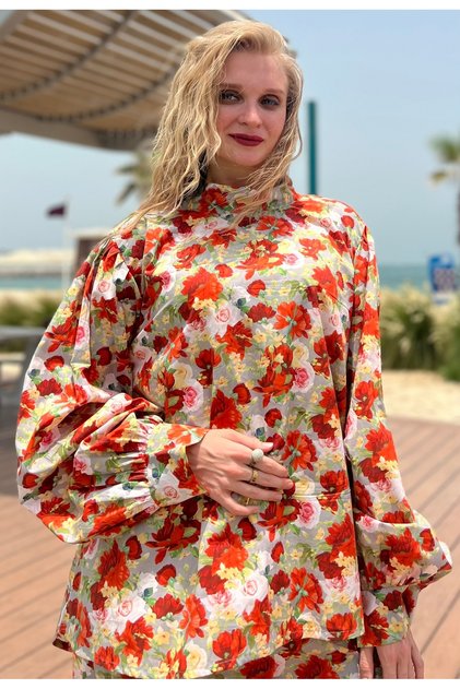 Vibrant Floral Two-Piece Outfit – Summer Collection