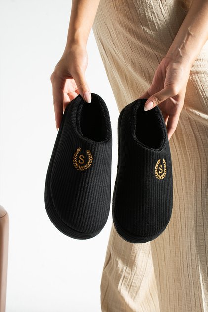 Embroidered Velvet House Slippers | Winter Unisex House Slippers | Non-Slip Base