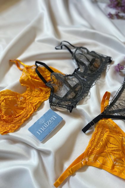 Unpadded Gatherer 2-Piece Orange Black Lace Bra Set