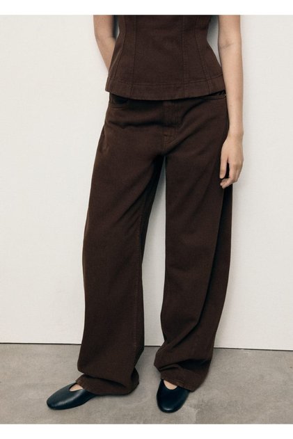 Mid-Waisted Barrel Jeans
