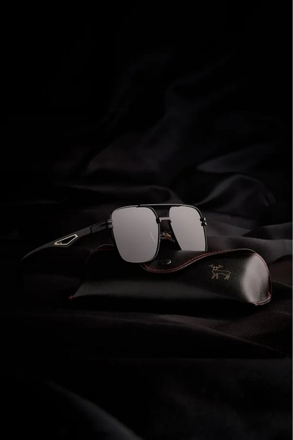 Polarized High Quality Titanium Unisex Black Sunglasses