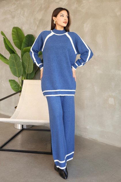 Stand-Up Round Neck Long Sleeve Stripe Sweater Elastic Waist Straight Leg Pants Soft Knitwear Two-Piece Set