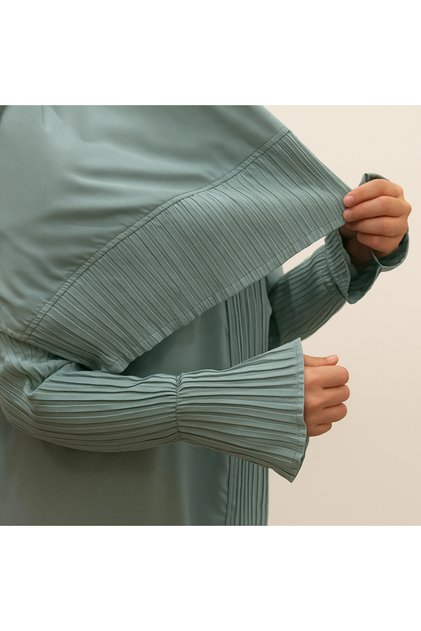 Two-piece prayer set with headscarf - Loose and modest women's prayer shirt | Suitable for praying at home or in the mosque