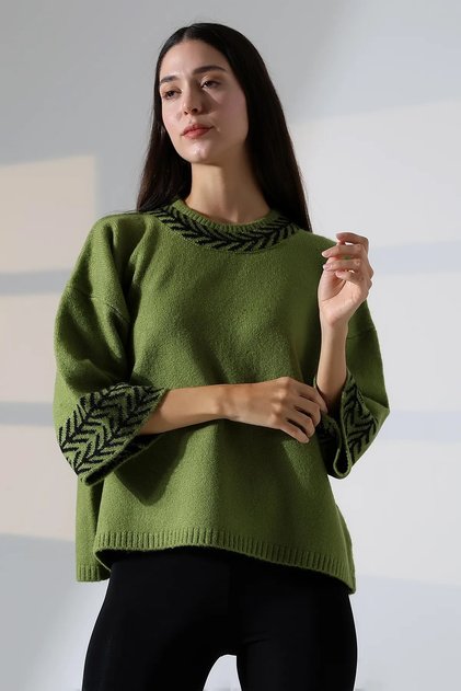 Crew Neck Half Sleeve Jacquard Panel Loose Comfortable Stylish Elegant Knitwear Sweater