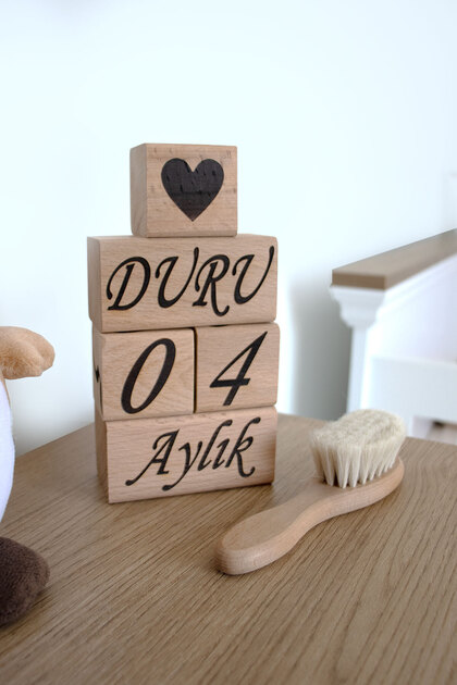 Personalized Wooden Mother-Baby Memory Cube and Natural Goat Hair Baby Comb