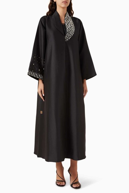 Comfortable and Stylish Abaya with Pearl Accessory Detail, Paired with Sheila