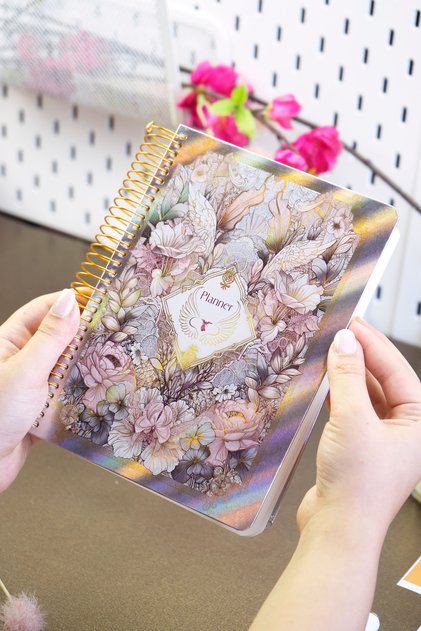 A5 Spiral Bound Irregular Agenda-Planner.English- A5.100 Gr. Ivory. 224 Pages.