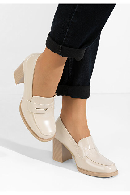 Loafers γυναικεια με τακουνι Odesia μπεζ