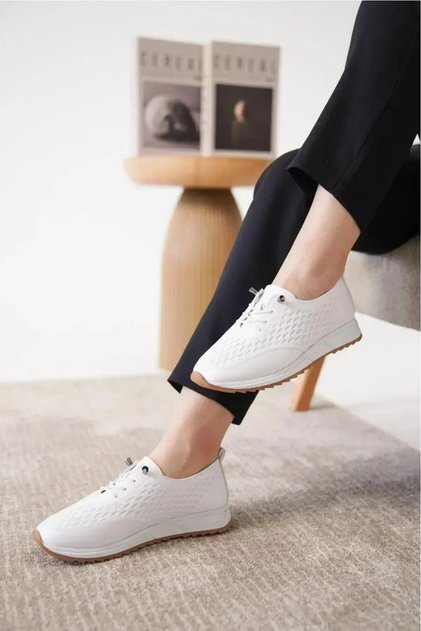 Daily Orthopedic Sole Soft Material Patterned Comfortable Women's Sports Ballerina Shoes