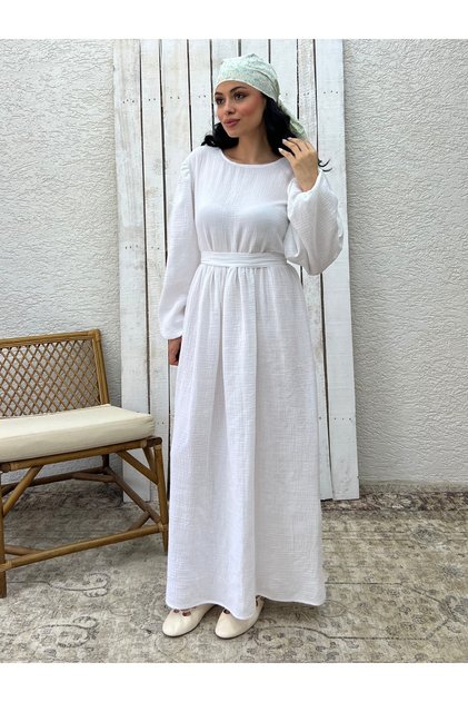Rochie Hijab albă din muselină cu talie adunată