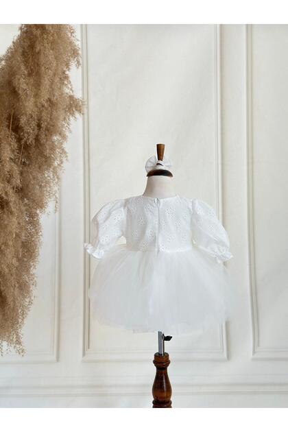 Hobidik HOBDK Baby Girl Child White Scallop Fluffy Dress- Trendyol