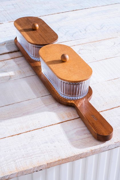 Gemmy Presentation Set with 2 Acacia Trays