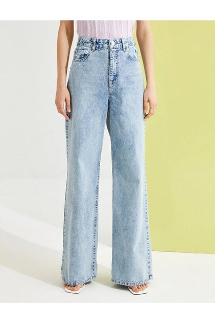 Women's Blue Snow Washed High Waist Stretchy Denim Fabric Wide Leg Jeans