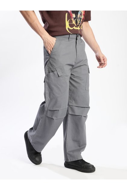 Men Grey Baggy Fit Cargo Trousers