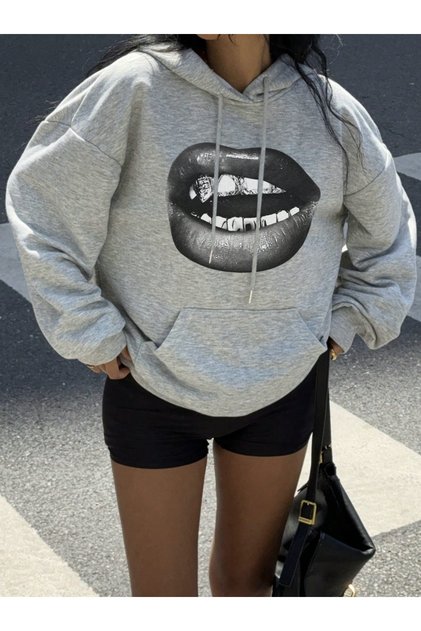 Unisex Men/Women Colorful Lip Custom Printed Cotton Oversized Hooded Sweatshirt
