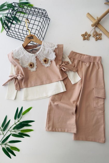 My Little Girl's Daisy Knitted Detailed 3-Piece Girl's Set - Brown