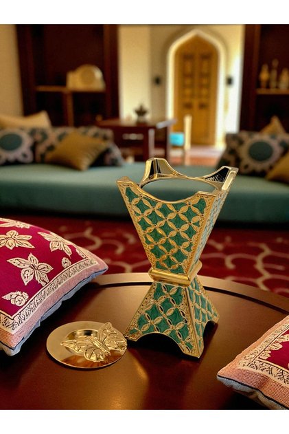 OUD BAKHOUR STAND GOLDEN AND GREEN COLOR