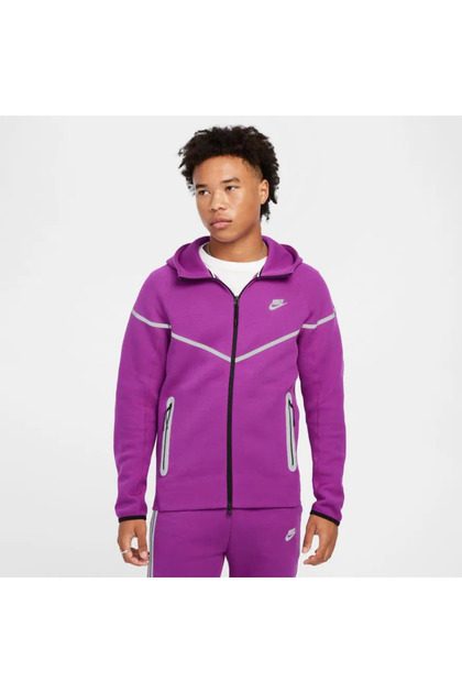 nike tech fleece black and purple