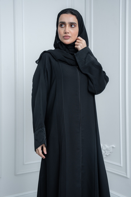 عباية نسائية من لافينيا مع طيات، لون أسود كاجوال