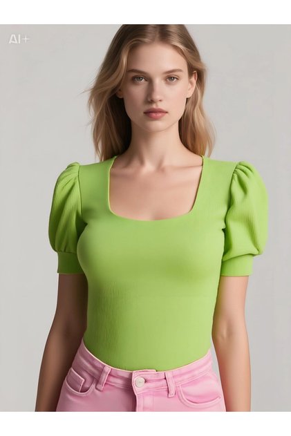 Women's Pistachio Green Square Neck Knitted Blouse Hzl22W-Bd104091