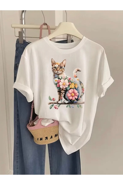 Flower Cat Printed Oversize Crew Neck T-Shirt