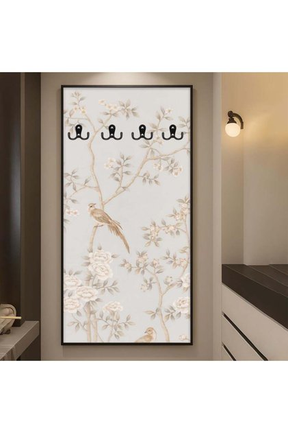 لوحة قماشية بتصميم مودرن لتعليق الملابس مع برواز بني مجوف