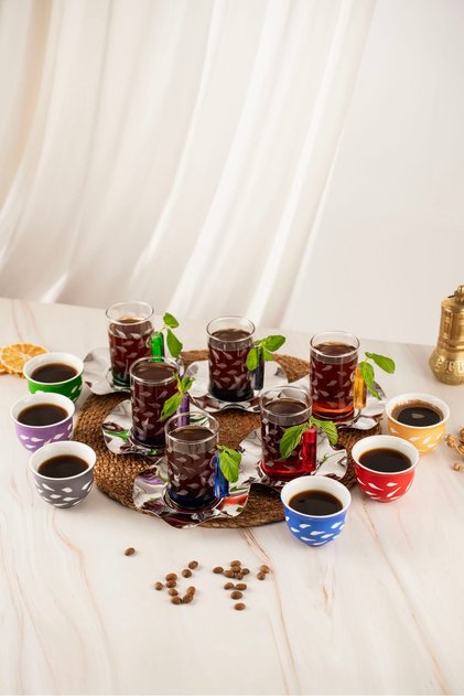 18-Piece Tea and Coffee Set