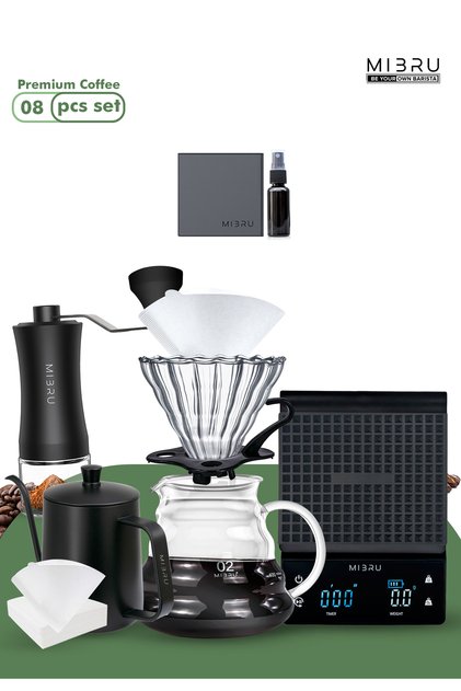 طقم قهوة V60 مكون من 8 قطع - قطارة، فلتر، غلاية، مطحنة، ميزان، أداة تقديم