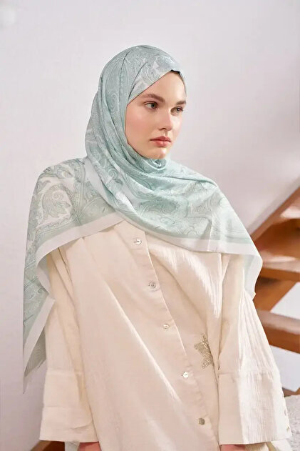 French Silk Palace Pattern Shawl - Aqua Green