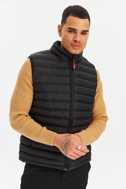 Men's Black Lined Windproof Inflatable Vest