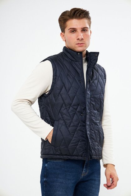 Men's Windproof Mock Neck Quilted Patterned Vest