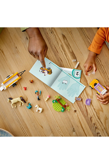 LEGO ® Friends At ve Midilli Römorku 42634 - 4+ Çocuklar için